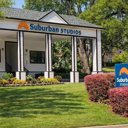 Suburban Studios Tallahassee Near University-2