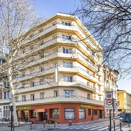 B&B Hotel Perpignan Centre-3