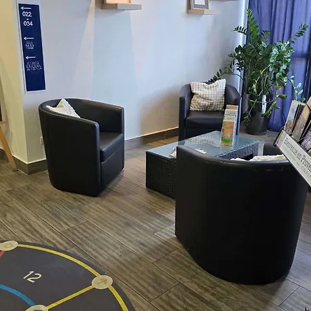 Ibis Budget Aix En Provence-3
