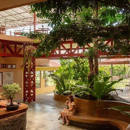 Valle Escondido Nature Reserve Hotel & Farm-2