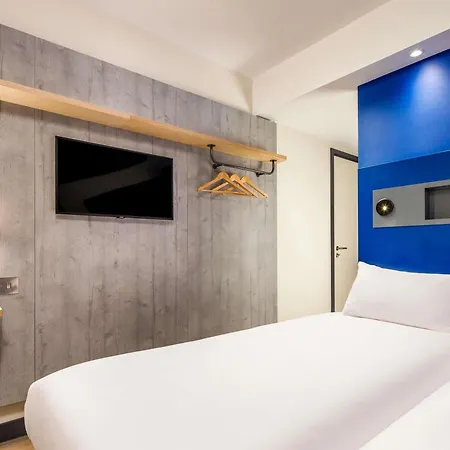 Ibis Budget La Rochelle Centre Les Minimes-3