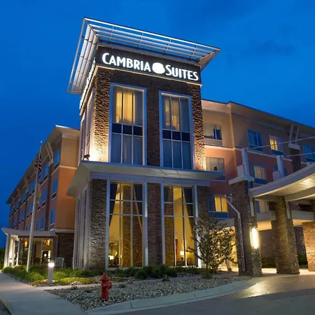 Cambria Hotel Rapid City Near Mount Rushmore-3