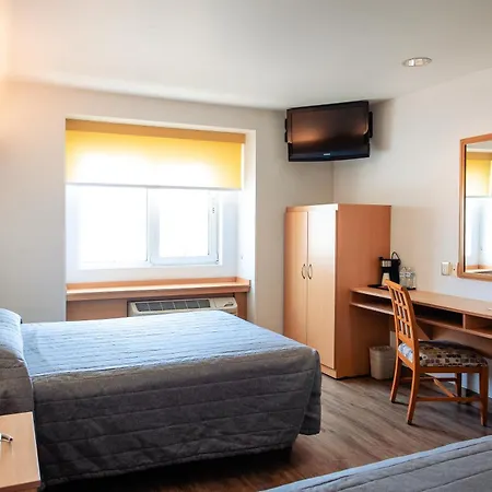 Hotel Intercity Zapopan-3