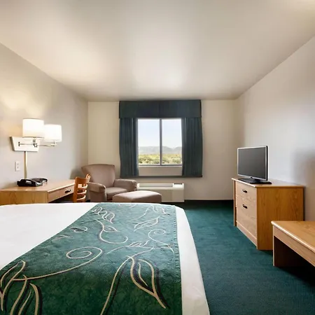 Travelodge By Wyndham Milford-2