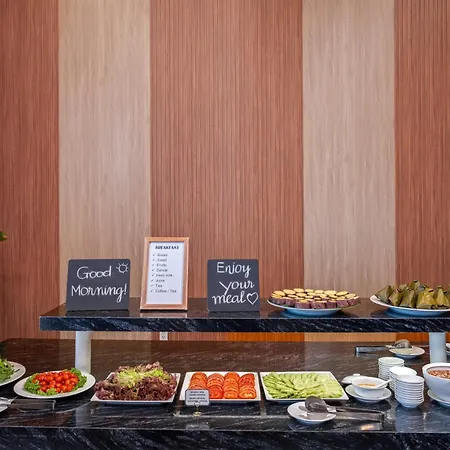 Petro Hotel Da Nang-3