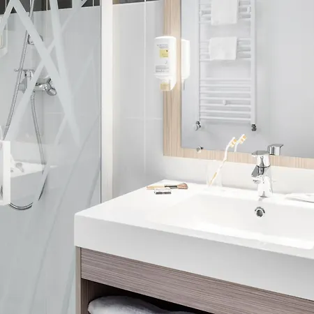 Aparthotel Adagio Access Paris Clichy-3
