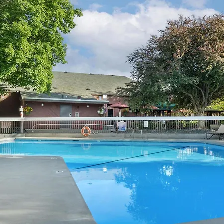 Best Western Sunridge Inn & Conference Center-2