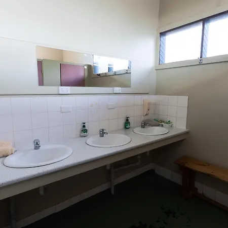 Broken Hill Tourist Lodge-3