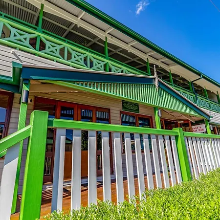 Maleny Hotel-2