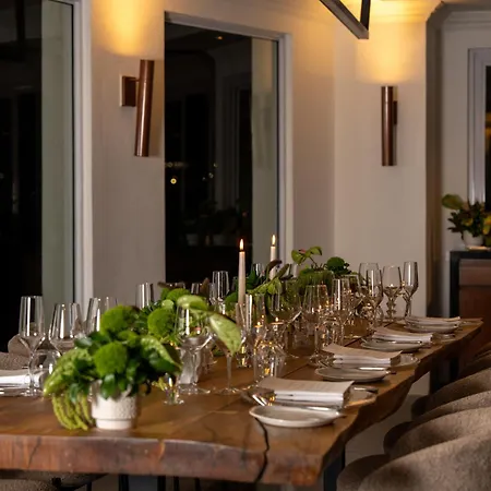Four Seasons Hotel The Westcliff-3