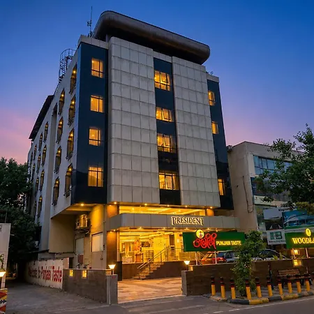 Hotel President, Pure Veg-3