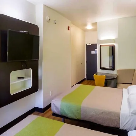 Days Inn By Wyndham South Bend/Notre Dame-3