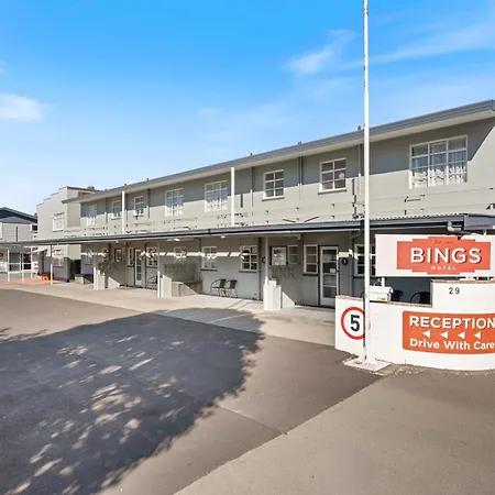 Bings Motel-3