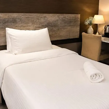 The Leverage Business Hotel-2