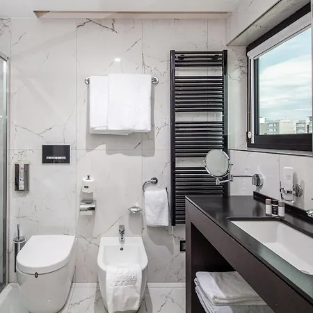 Monaco Suites Hotel-2