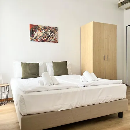 Guesthouse Lugano Center By Lr-2