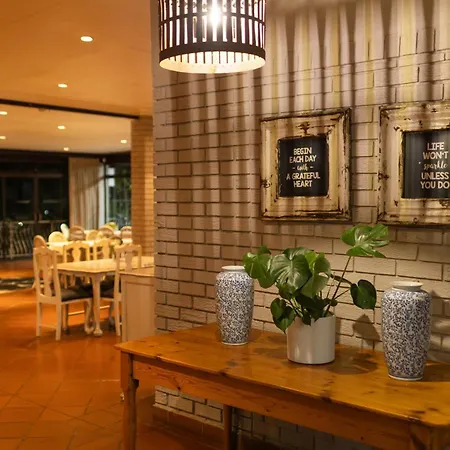 Newcastle Country Lodge-2