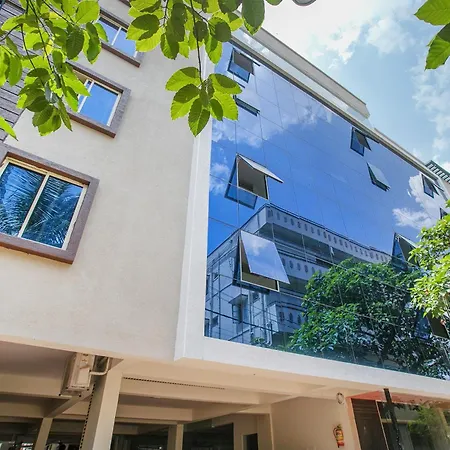 Hotel O Pmr Near Ascendas Park Square Mall-3