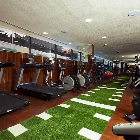 The Vynyard, Accra-2