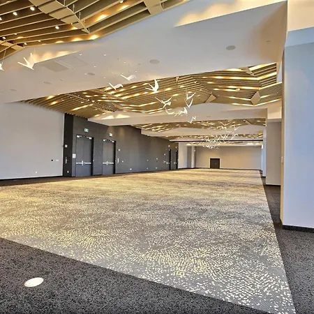 Courtyard By Marriott Montreal Brossard-2