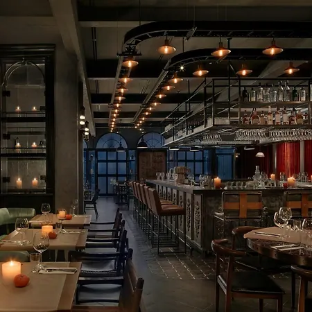 Moxy Miami South Beach-3