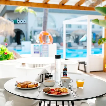 Bamboo Suites Hotel - Adults Only-3