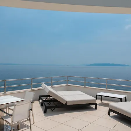 Hilton Rijeka Costabella Beach Resort And Spa-3