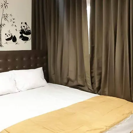 Sas Guest House Mitra Reddoorz At Darmo Park 2 Surabaya-3