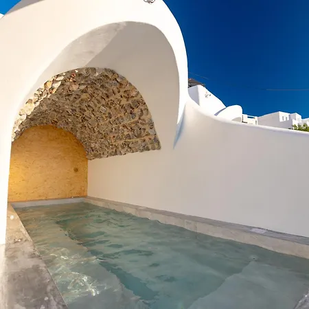 Sun Angelos Oia - Luxury Cave Suites-2