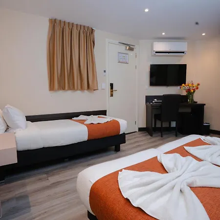 Hotel Oscar-3