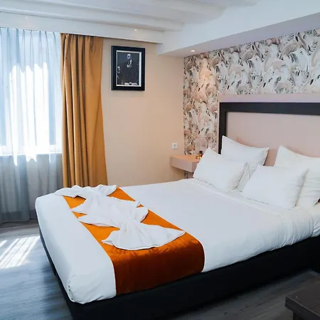 Hotel Oscar-3
