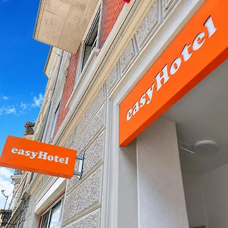 Easyhotel Zuerich City Limmatplatz-2