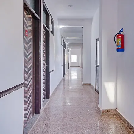 Hotel O Blue Ray-2