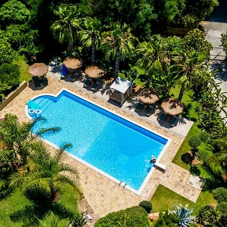 Emesh Boutique Suite-2