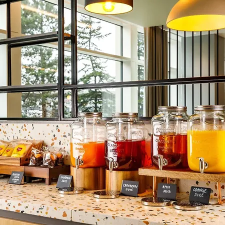 Holiday Inn Manchester Airport T2 By Ihg-3