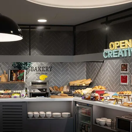 Ibis Styles Santander-2