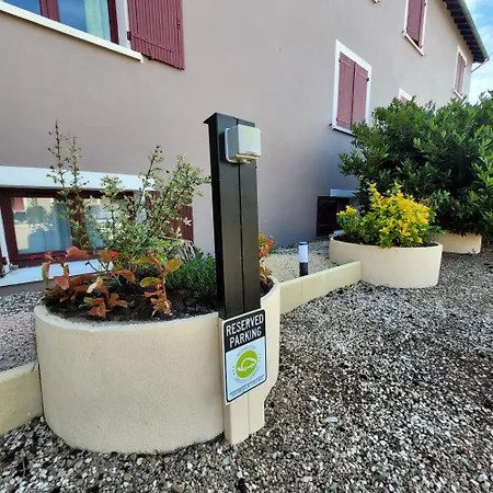 Le Merle Blanc-2
