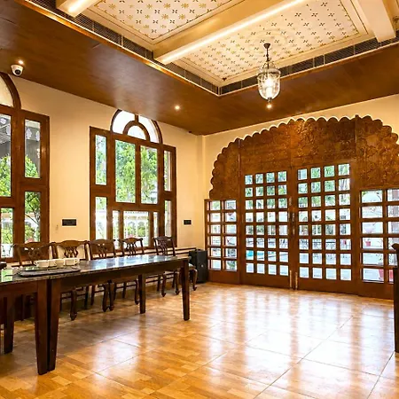 The Amar Mahal Luxury Heritage Hotel Near Fateh Sagar Lake, Udaipur-3
