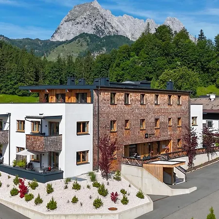 Apartment Streif LXL-3