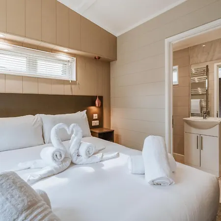 The Astbury Golf And Lodge Resort-3