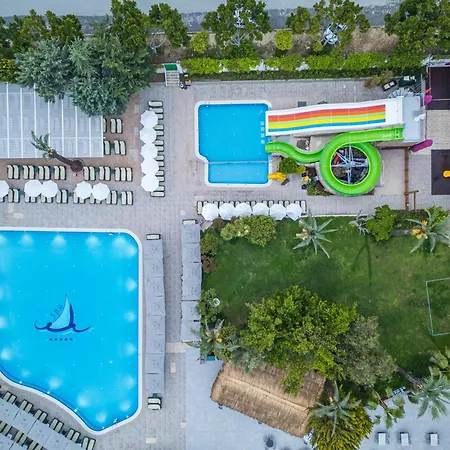 Side Breeze Hotel-3