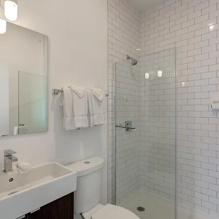 Ground Floor Studios In Chicago By 747 Lofts-2