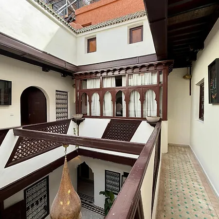 Riad Jolie-2