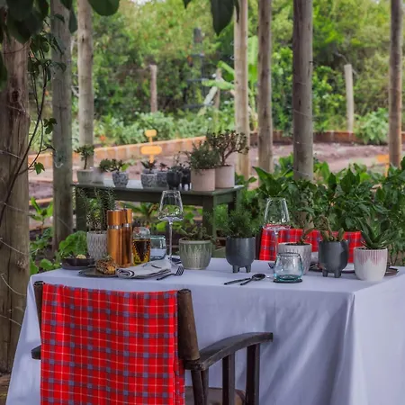 Jw Marriott Masai Mara Lodge-3