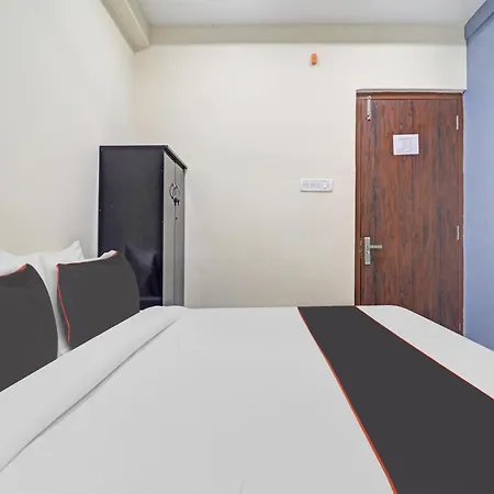 Hotel Pnr Suites Kukatpally-3