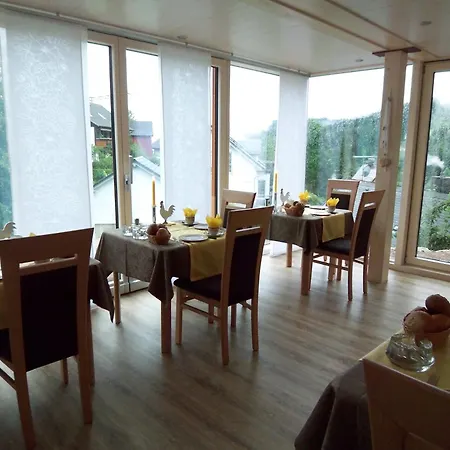 Wohlfühlgästehaus Eva-Maria Schätzle-2