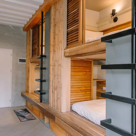 Happiness Hostel Siargao-2
