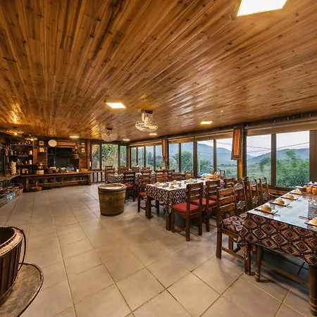 Ta Phin Cottage-2