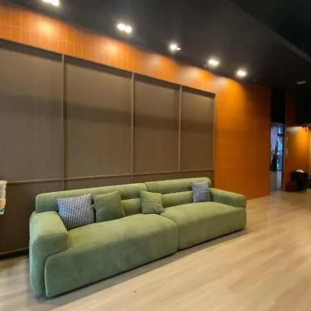 H1 Hotel-3