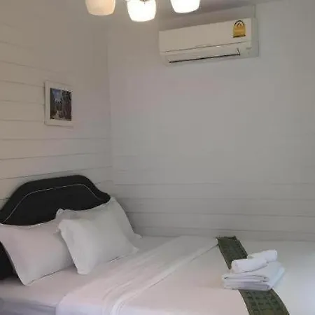 Ban Thung Dang Housotel Bangkok-2